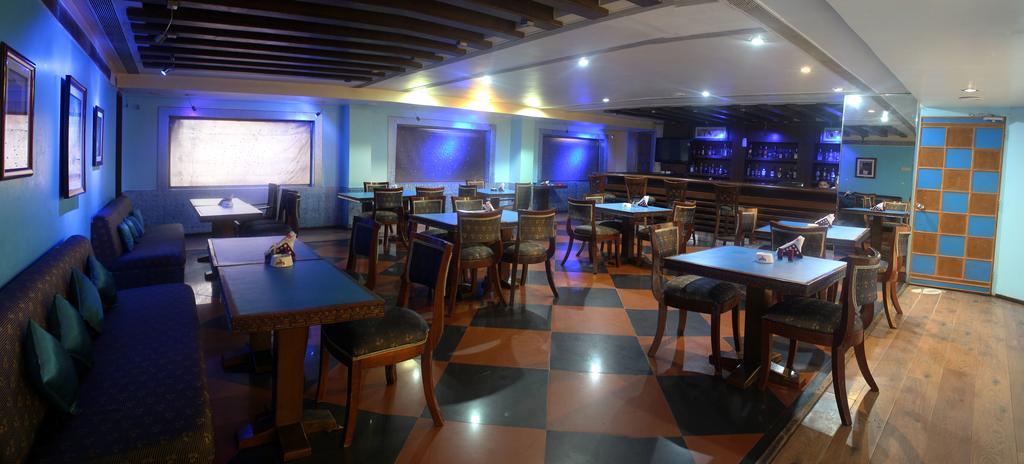 Hotel Grand International Rāipur Екстериор снимка